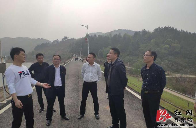 刘国良督导乌山冲水库防汛工作